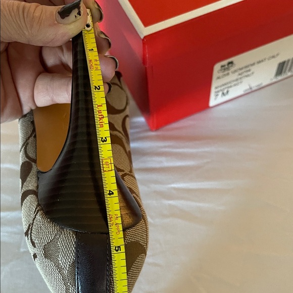 Coach Women's Tan Patterned Peep Toe Heels - Picture 9 of 9